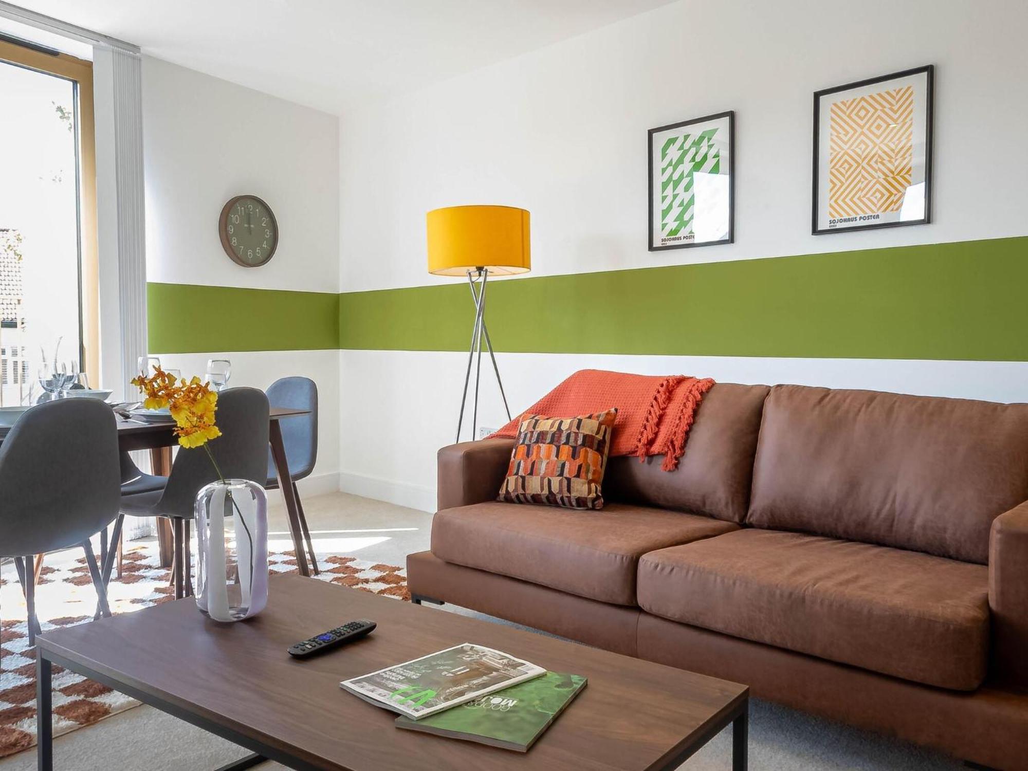 Modern Apartments With Balcony In Merton Near Wimbledon By Sojo Stay Mitcham Exterior photo